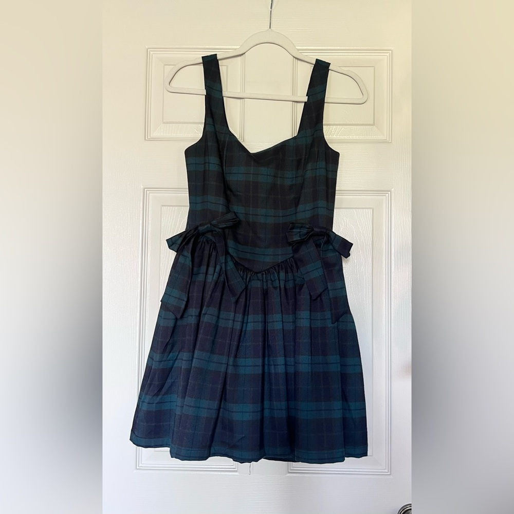 Avec Les Filles Plaid Green and Navy mini dress with bow details. Size 4, NWT